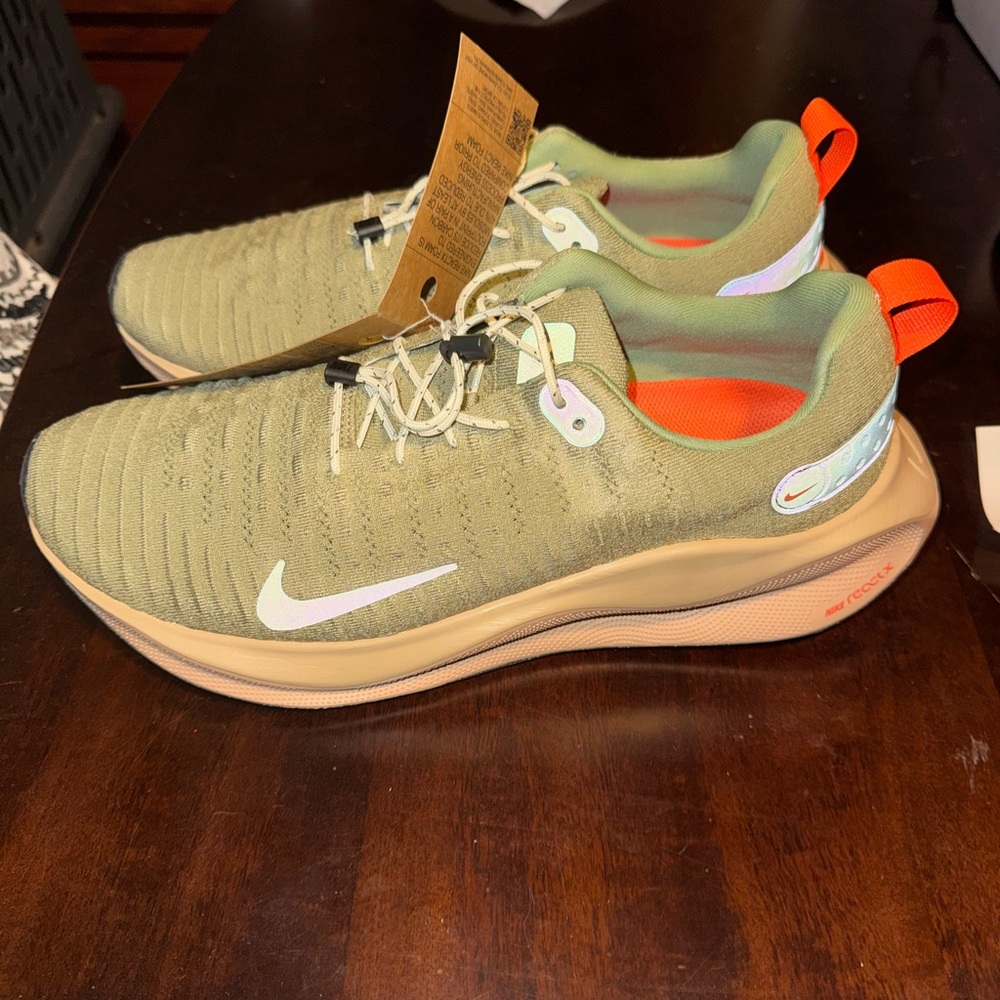 Nike Infinity Run 4 “Olive and khaki” size13